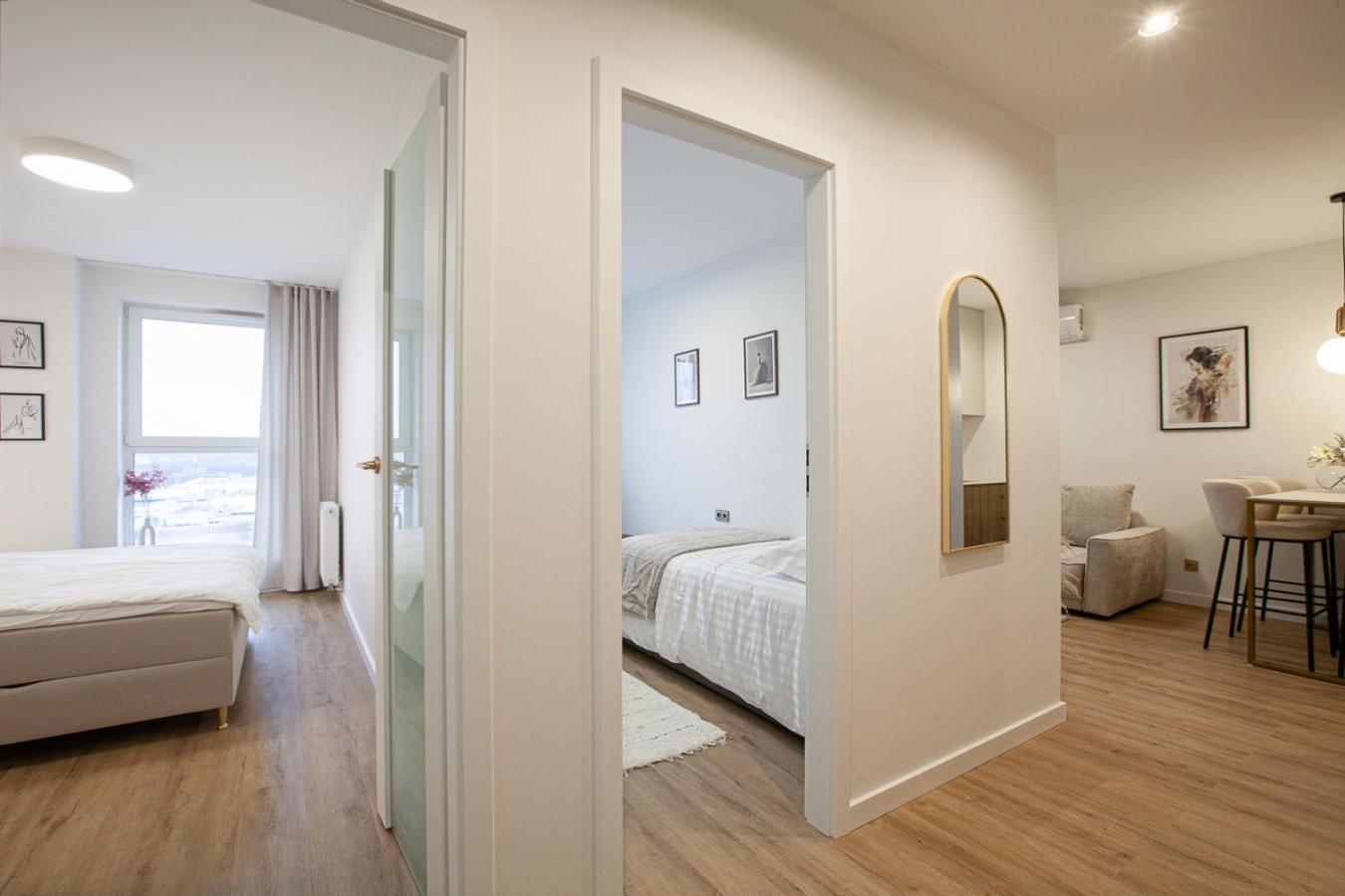 Kobiela Apartments Debowe Tarasy Katoviçe Dış mekan fotoğraf